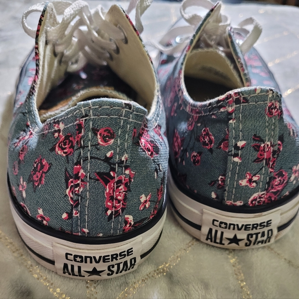 CONVERSE Chuck Taylor All Stars Denim Floral Roses Sneakers Shoes Size 12 Women, - Picture 4 of 6